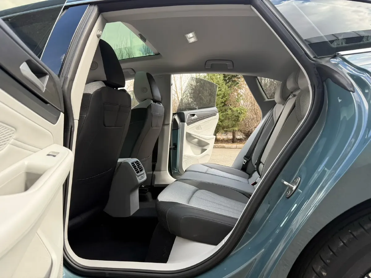 2024 Volkswagen Lamando 1.4T 150HP L4 7DCT,autocango,china used car exporter,china ev exporter,chinese used car exporter,chinese used ev exporter