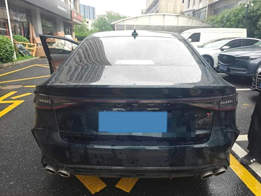 2024 Chery Arrizo 8 2.0T 254HP L4 7DCT,autocango,china used car exporter,china ev exporter,chinese used car exporter,chinese used ev exporter