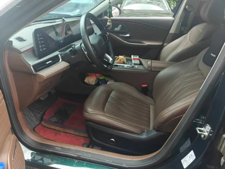 2024 Chery Arrizo 8 2.0T 254HP L4 7DCT,autocango,china used car exporter,china ev exporter,chinese used car exporter,chinese used ev exporter