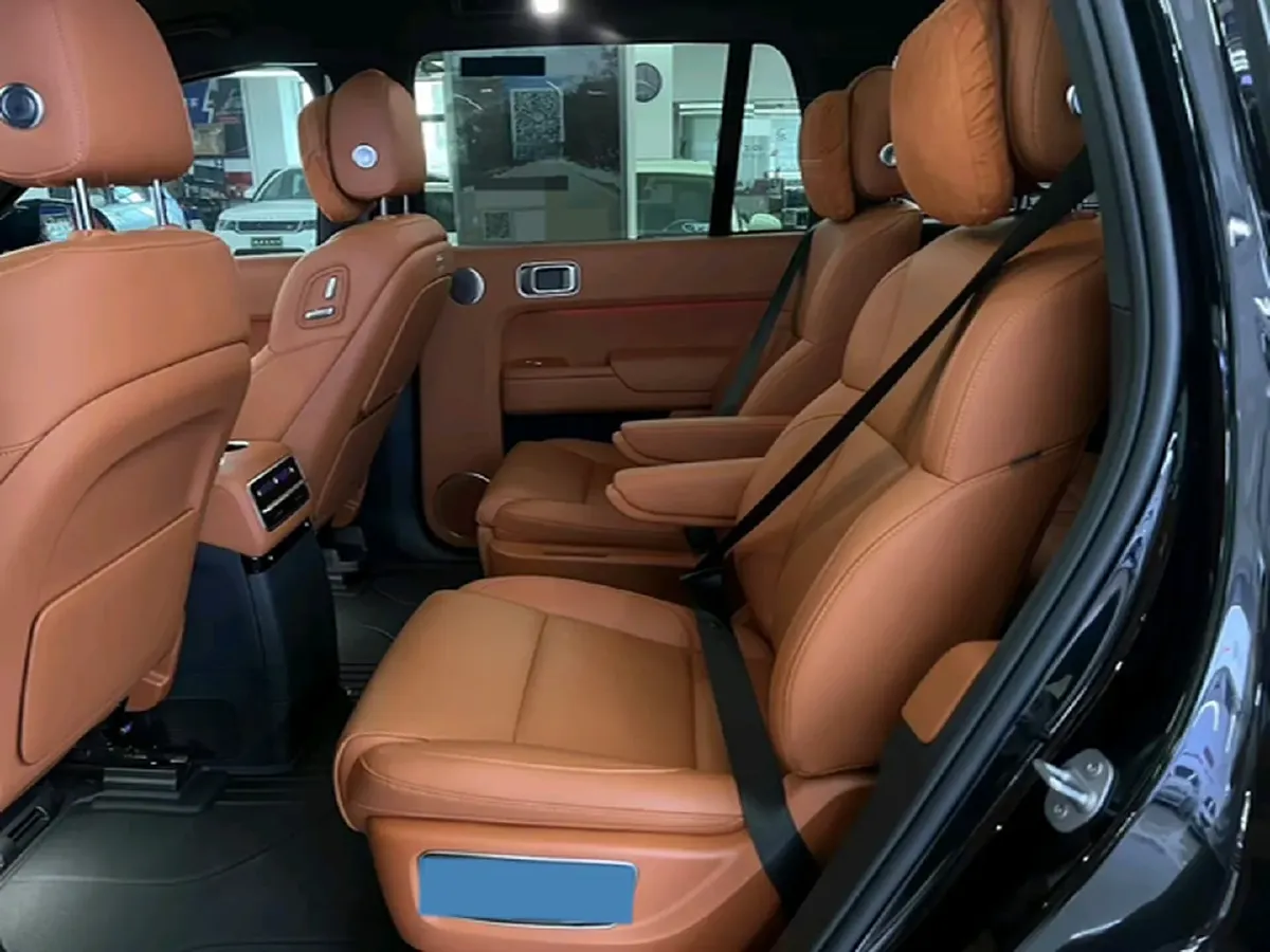 2022 Li L9 Range Extended 154HP REEV 42.6KWH,autocango,china used car exporter,china ev exporter,chinese used car exporter,chinese used ev exporter