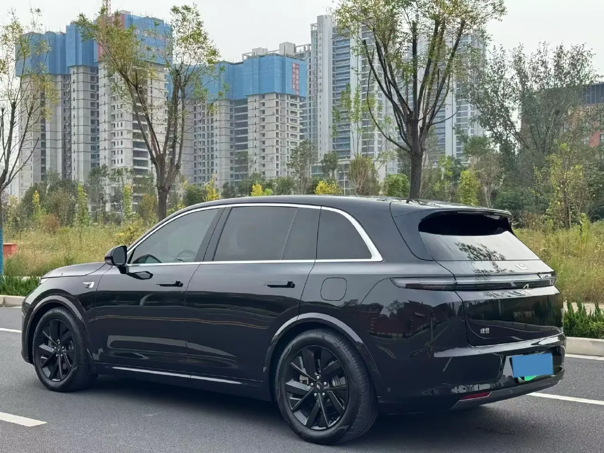 2023 Li L7 Range Extended 154HP REEV 40.9KWH,autocango,china used car exporter,china ev exporter,chinese used car exporter,chinese used ev exporter