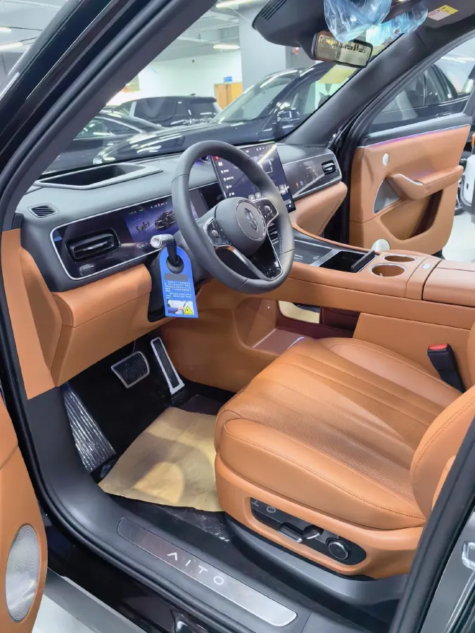 2026 AITO AITO M7 REEV 160HP REEV,autocango,china used car exporter,china ev exporter,chinese used car exporter,chinese used ev exporter