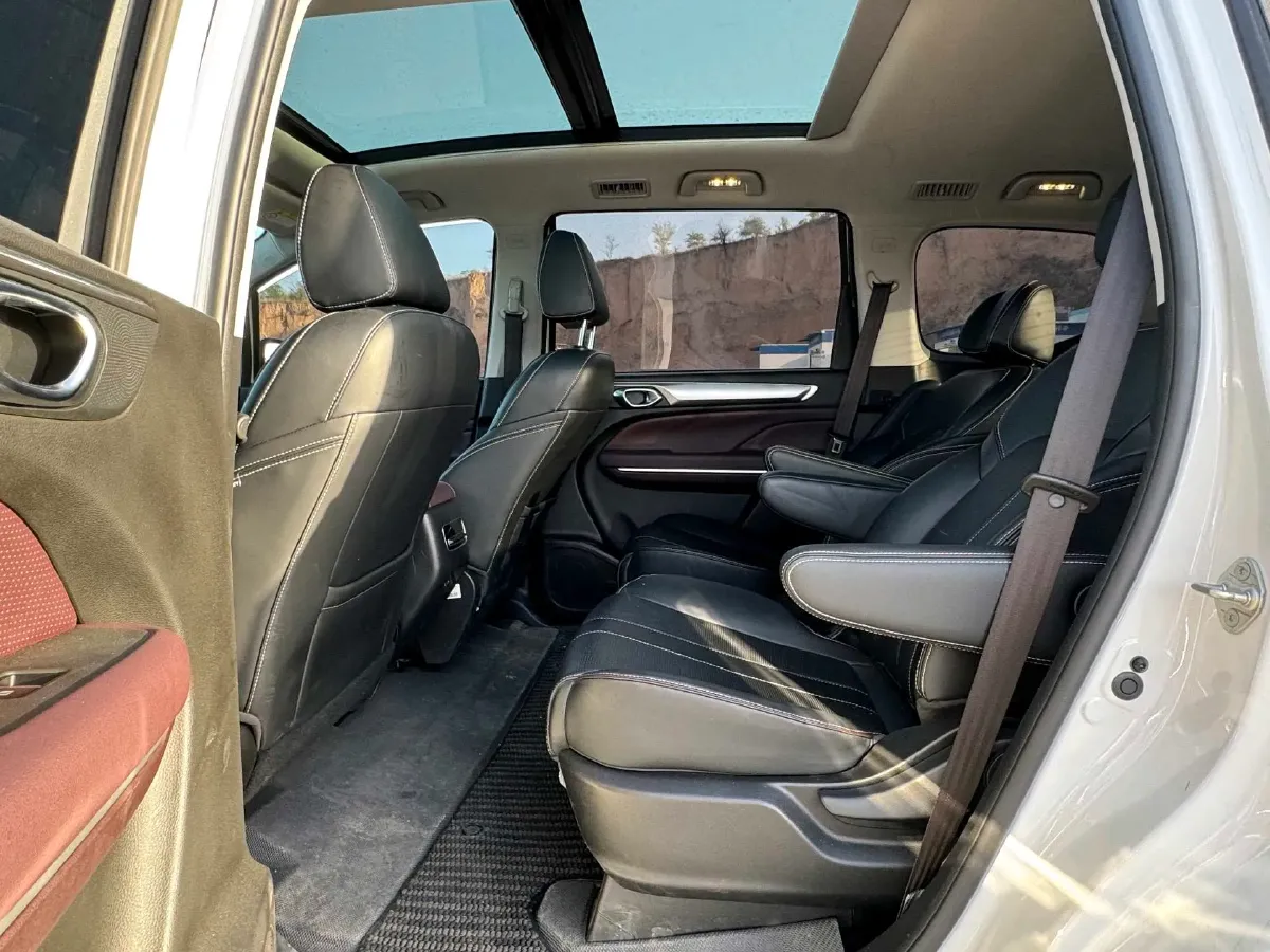 2023 GAC Trumpchi M6 1.5T 177HP L4 7DCT,autocango,china used car exporter,china ev exporter,chinese used car exporter,chinese used ev exporter