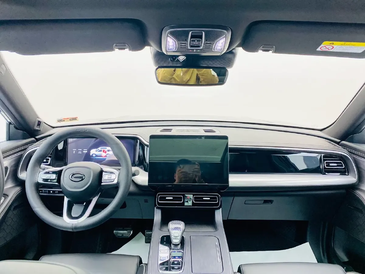 2024 GAC Trumpchi GS8 2.0T 252HP L4 8AT,autocango,china used car exporter,china ev exporter,chinese used car exporter,chinese used ev exporter