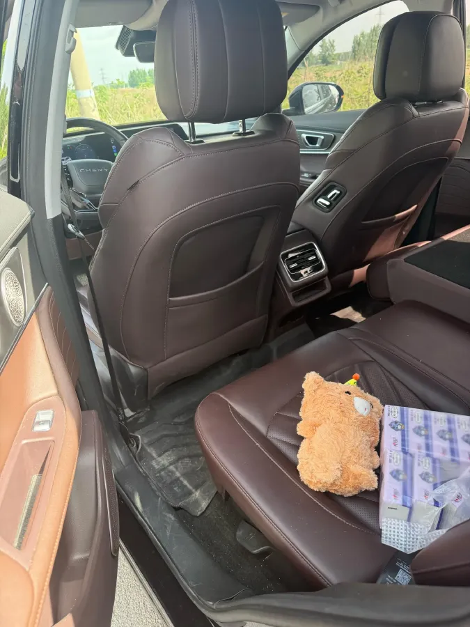 2024 Chery Tiggo 8 PRO 2.0T 254HP L4 7DCT,autocango,china used car exporter,china ev exporter,chinese used car exporter,chinese used ev exporter