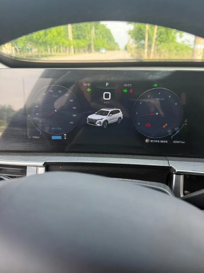 2024 Chery Tiggo 8 PRO 2.0T 254HP L4 7DCT,autocango,china used car exporter,china ev exporter,chinese used car exporter,chinese used ev exporter