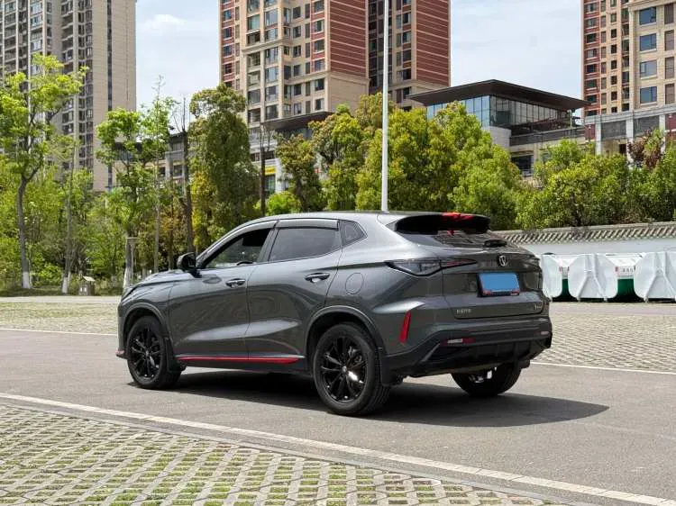 2024 ChangAn X5 PLUS 1.5T 188HP L4 7DCT,autocango,china used car exporter,china ev exporter,chinese used car exporter,chinese used ev exporter