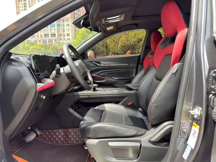 2024 ChangAn X5 PLUS 1.5T 188HP L4 7DCT,autocango,china used car exporter,china ev exporter,chinese used car exporter,chinese used ev exporter