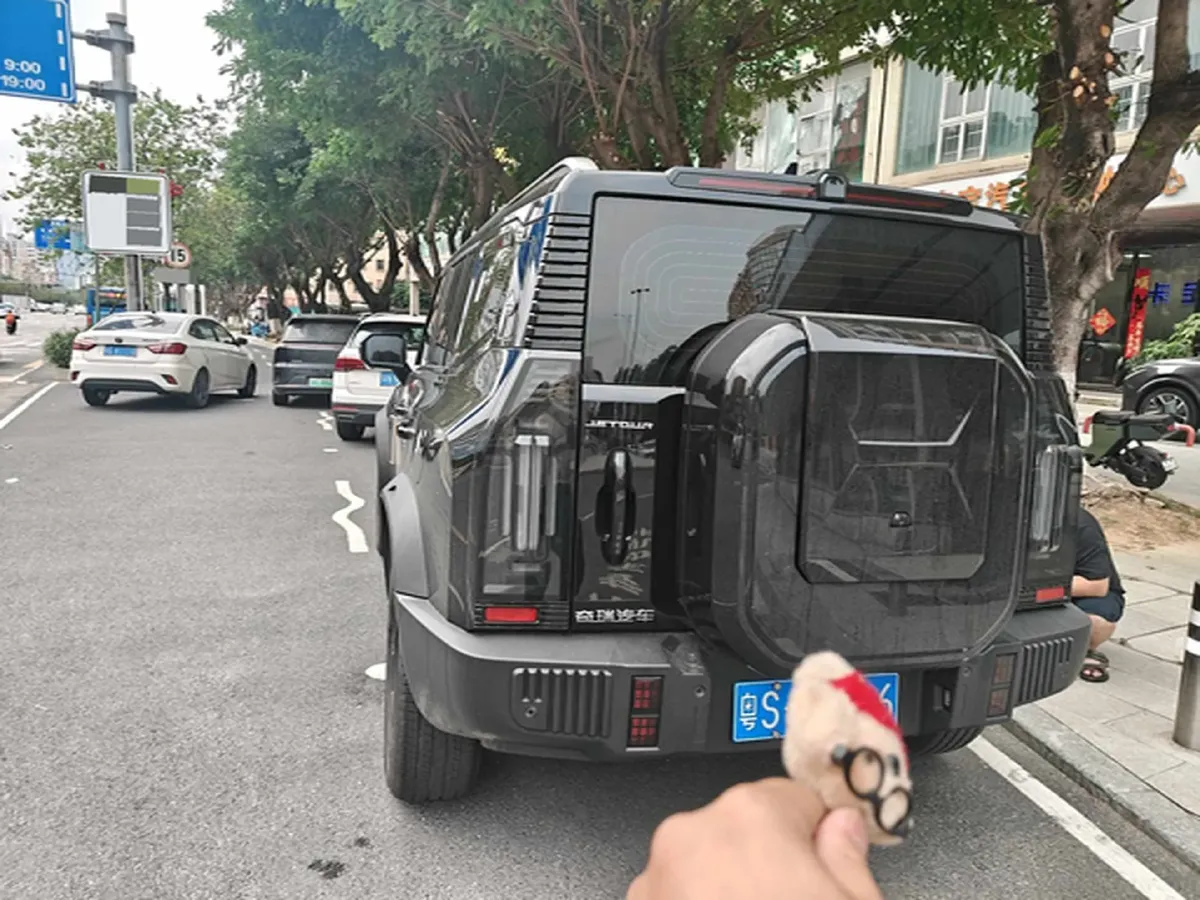 2025 Jetour Traveller 2.0T 254HP L4 7DCT,autocango,china used car exporter,china ev exporter,chinese used car exporter,chinese used ev exporter