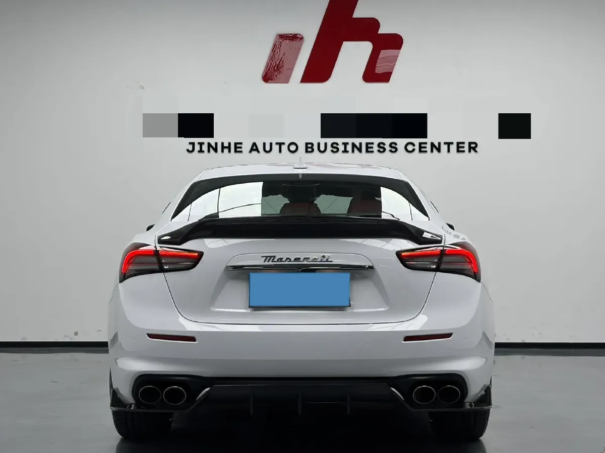 2022 Audi Q7 2.0T 245HP L4 8AT,autocango,china used car exporter,china ev exporter,chinese used car exporter,chinese used ev exporter