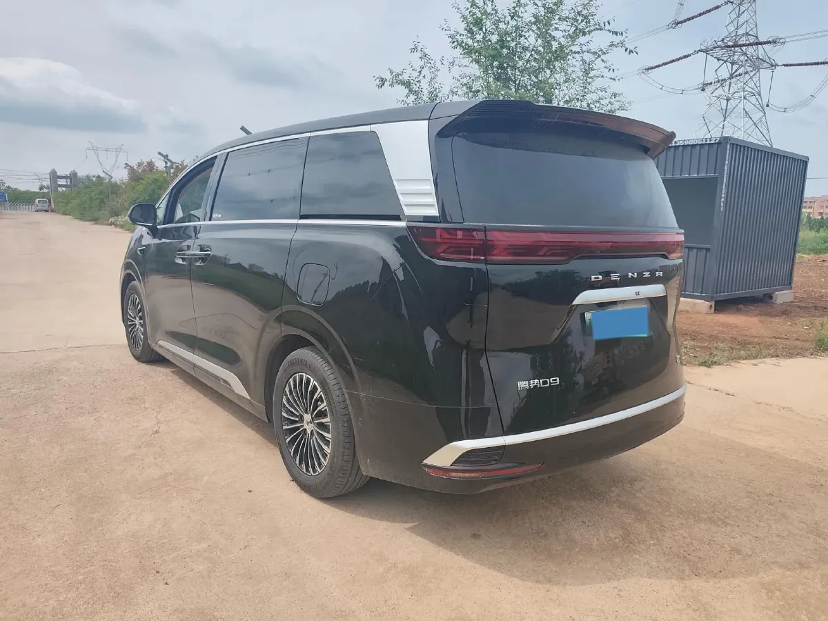 2025 Denza D9 1.5T 156HP L4 E-CVT PHEV,autocango,china used car exporter,china ev exporter,chinese used car exporter,chinese used ev exporter