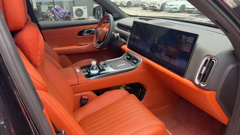 2025 Geely Galaxy M9 1.5T 163HP L4 3DHT PHEV,autocango,china used car exporter,china ev exporter,chinese used car exporter,chinese used ev exporter