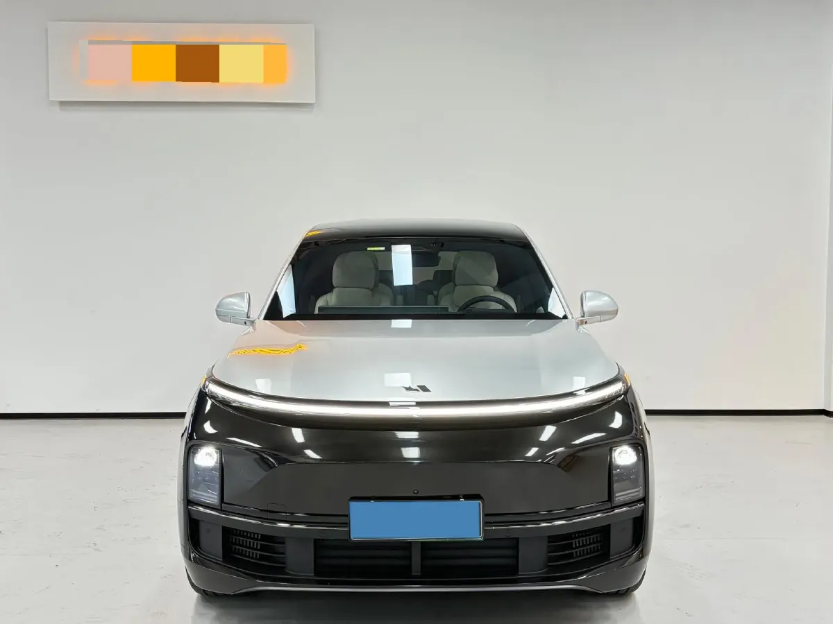 2023 Li L8 Range Extended 154HP REEV 40.9KWH,autocango,china used car exporter,china ev exporter,chinese used car exporter,chinese used ev exporter