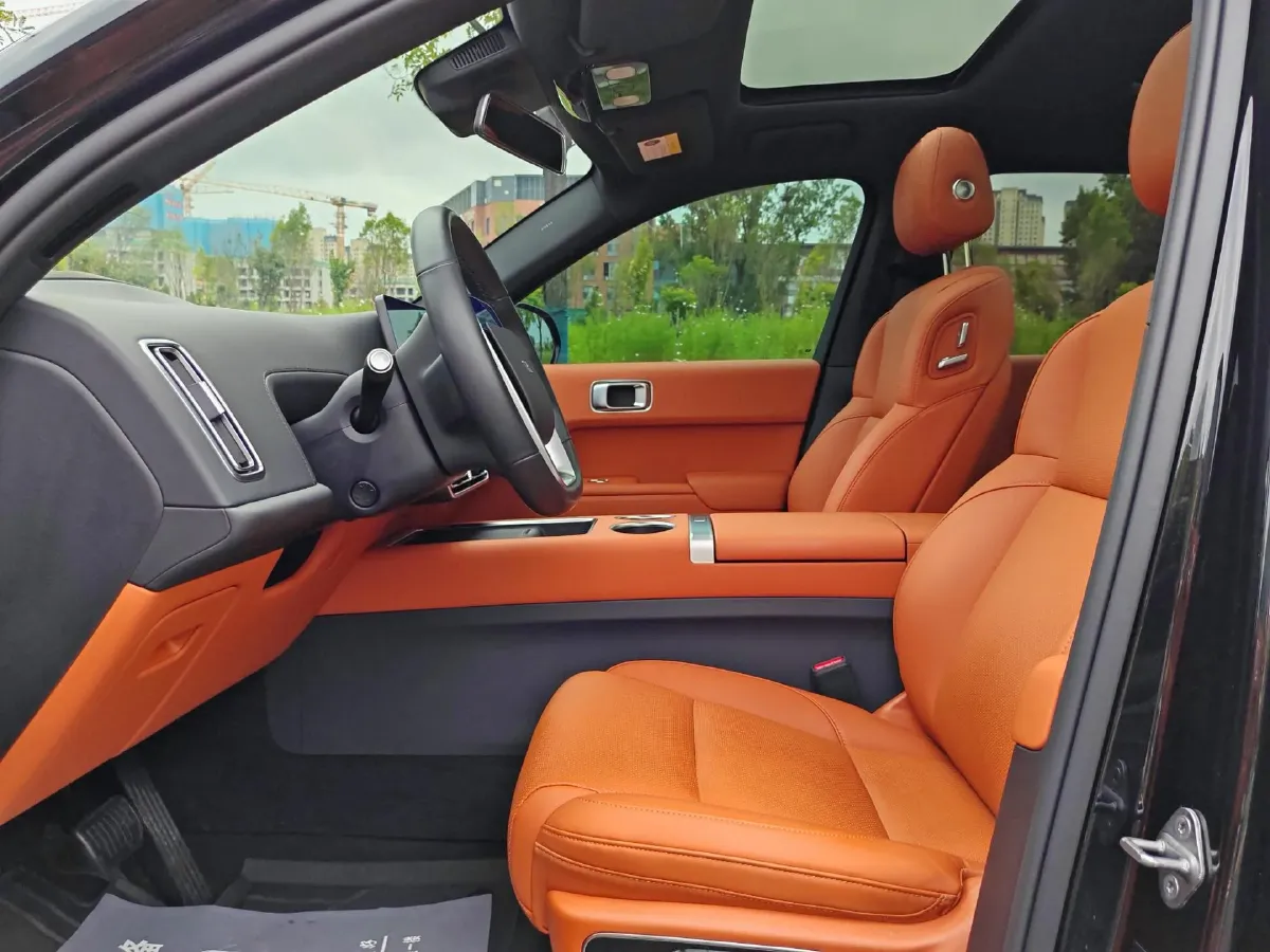 2023 Li L7 Range Extended 154HP REEV 40.9KWH,autocango,china used car exporter,china ev exporter,chinese used car exporter,chinese used ev exporter