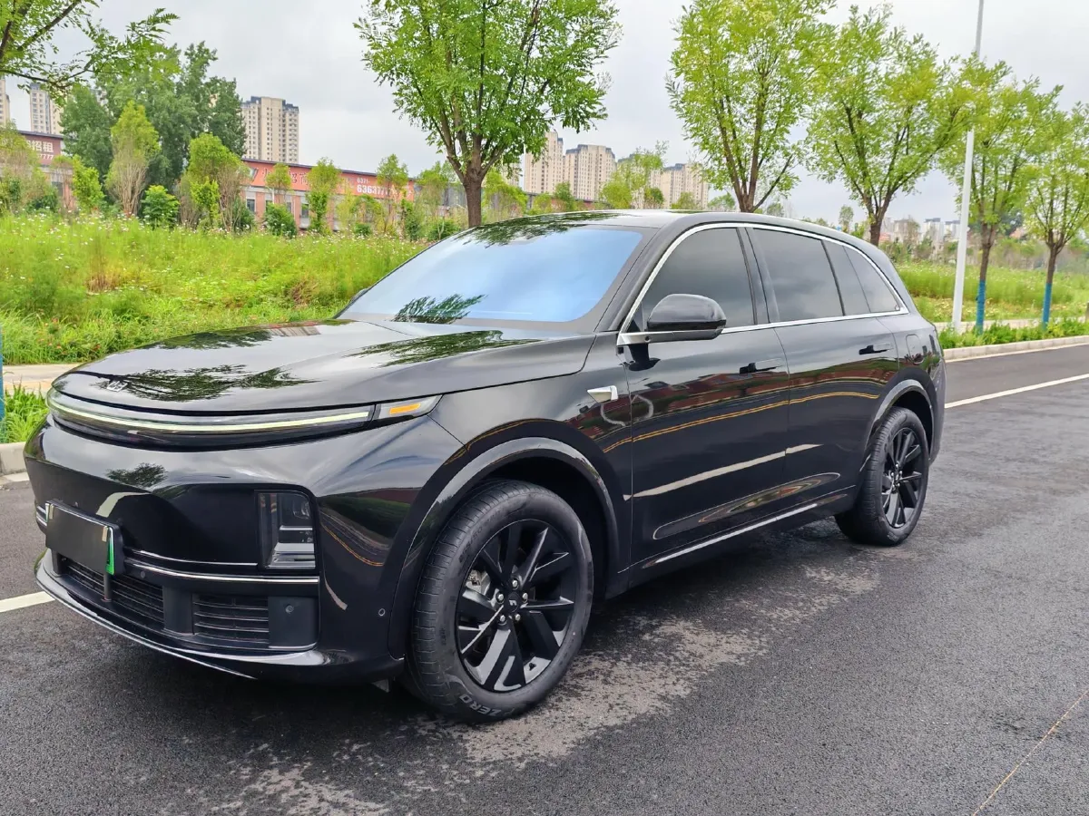 2023 Li L7 Range Extended 154HP REEV 40.9KWH,autocango,china used car exporter,china ev exporter,chinese used car exporter,chinese used ev exporter