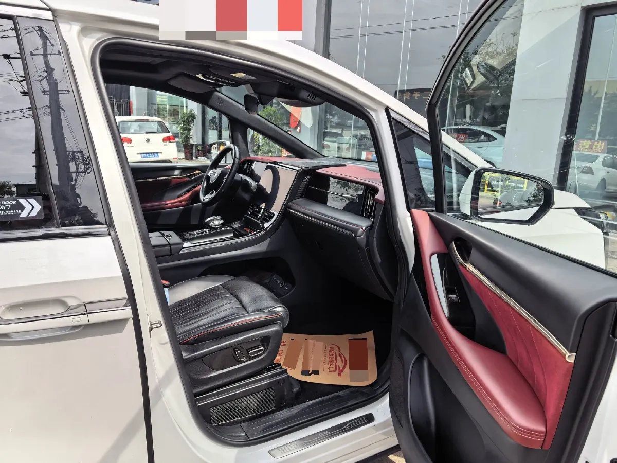 2023 GAC Trumpchi M8 2.0T 190HP L4 E-CVT Hybrid,autocango,china used car exporter,china ev exporter,chinese used car exporter,chinese used ev exporter