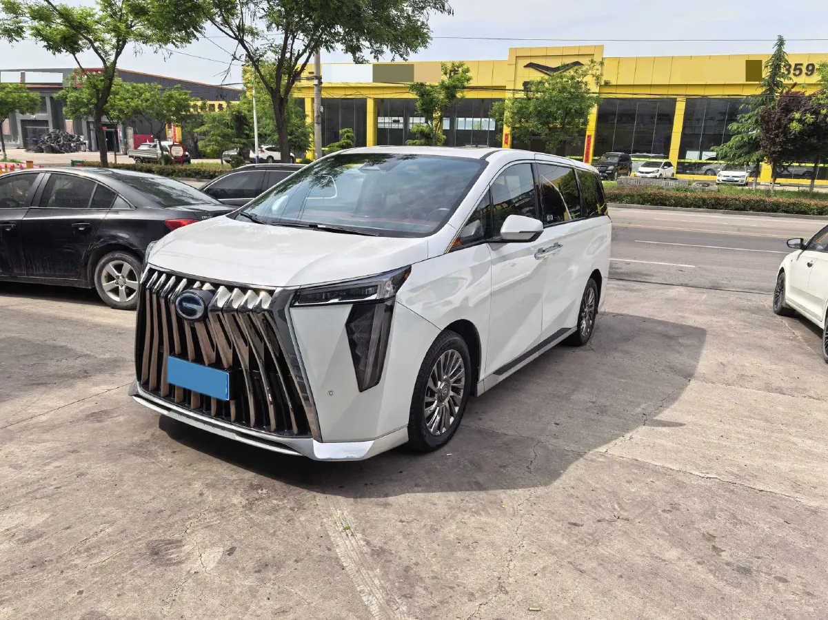 2023 GAC Trumpchi M8 2.0T 190HP L4 E-CVT Hybrid,autocango,china used car exporter,china ev exporter,chinese used car exporter,chinese used ev exporter