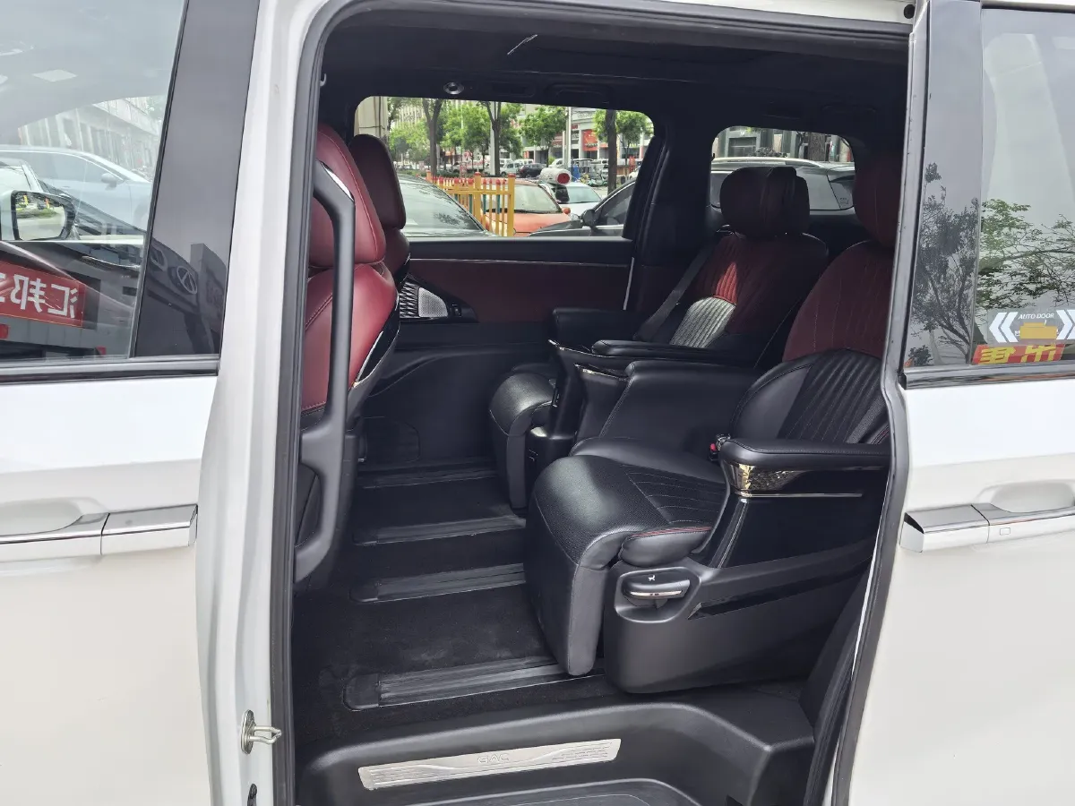 2023 GAC Trumpchi M8 2.0T 190HP L4 E-CVT Hybrid,autocango,china used car exporter,china ev exporter,chinese used car exporter,chinese used ev exporter