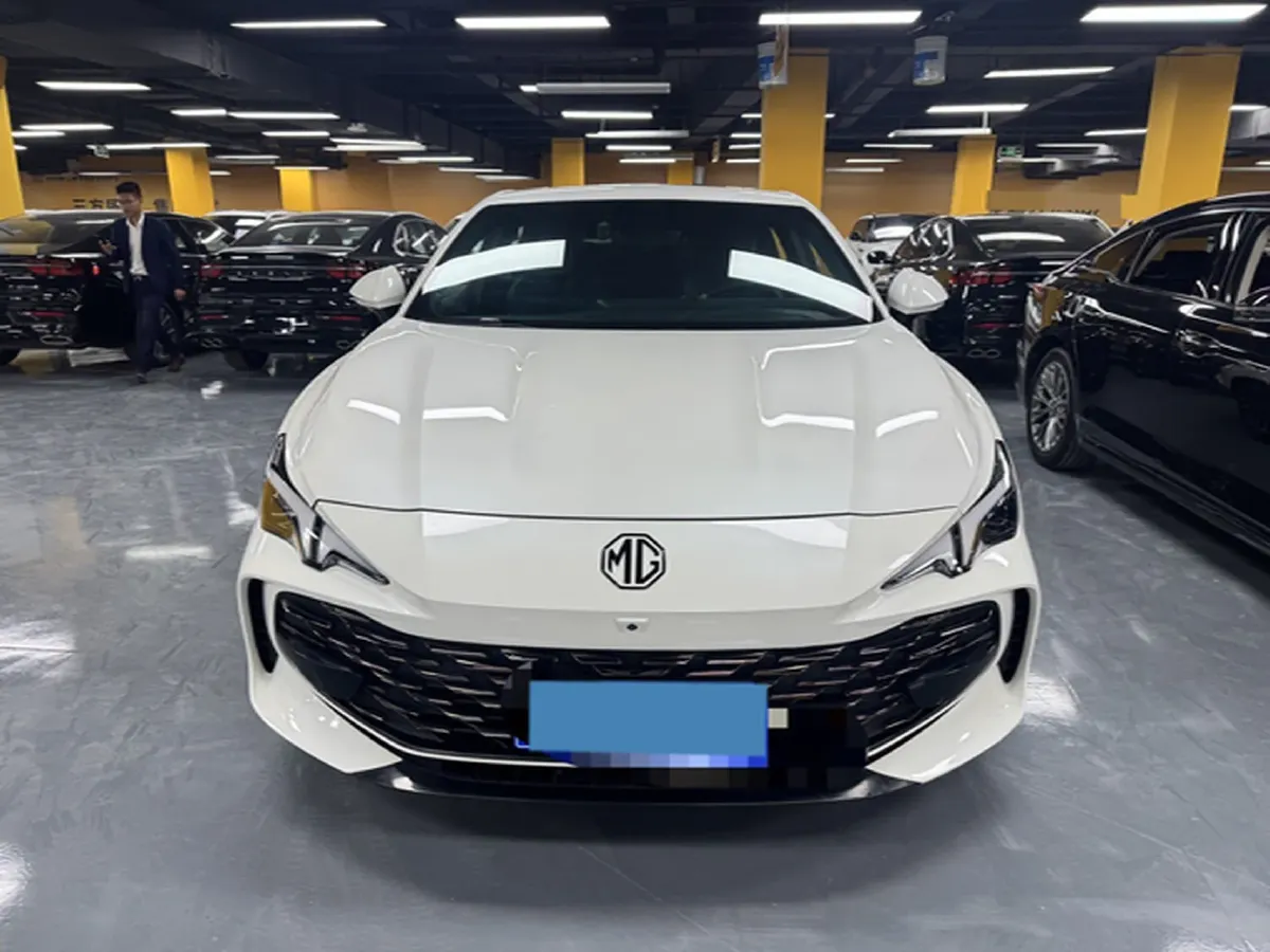 2023 MG 7 2.0T 261HP L4 9AT,autocango,china used car exporter,china ev exporter,chinese used car exporter,chinese used ev exporter