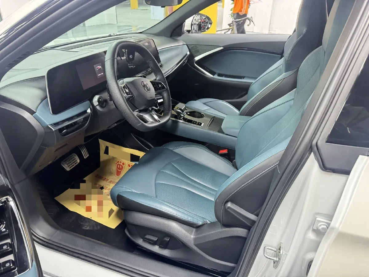 2023 MG 7 2.0T 261HP L4 9AT,autocango,china used car exporter,china ev exporter,chinese used car exporter,chinese used ev exporter