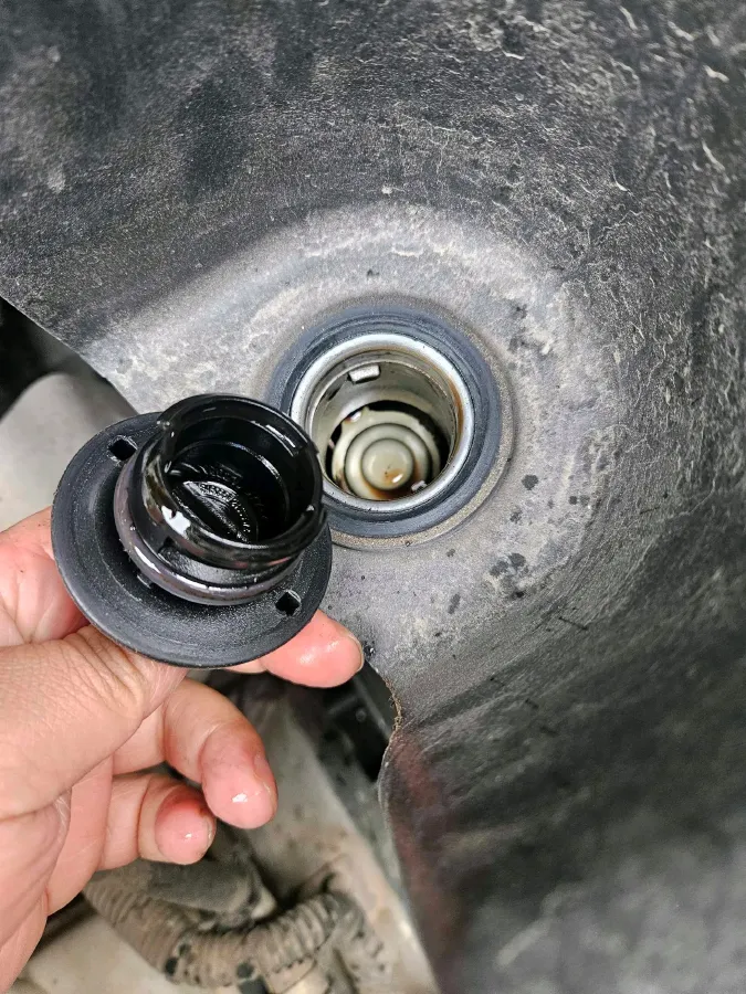 2019 BaoJun 730 1.5L 105HP L4 6MT,autocango,china used car exporter,china ev exporter,chinese used car exporter,chinese used ev exporter