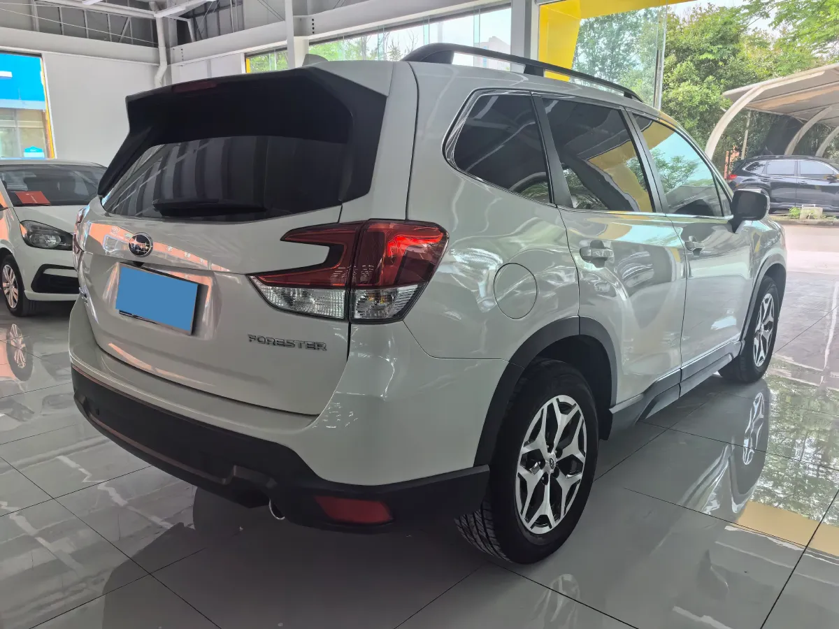 2021 Subaru Forester 2.0L 154HP H4 CVT,autocango,china used car exporter,china ev exporter,chinese used car exporter,chinese used ev exporter