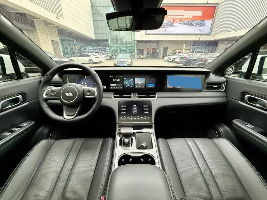 2020 Li ONE Range Extended 131HP REEV 40.5KWH,autocango,china used car exporter,china ev exporter,chinese used car exporter,chinese used ev exporter