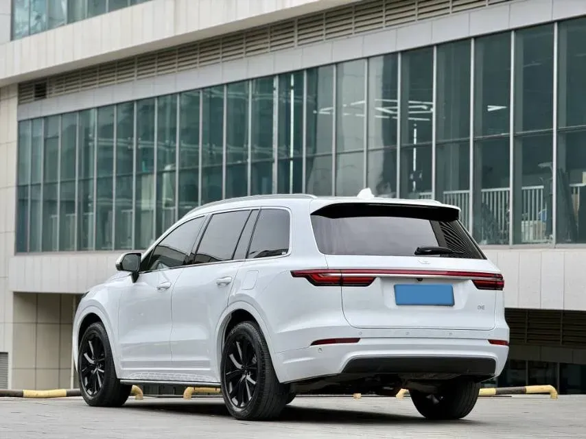 2020 Li ONE Range Extended 131HP REEV 40.5KWH,autocango,china used car exporter,china ev exporter,chinese used car exporter,chinese used ev exporter
