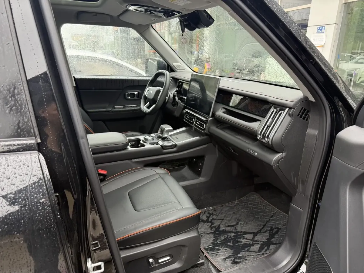 2025 Jetour Traveller 1.5T 184HP L4 7DCT,autocango,china used car exporter,china ev exporter,chinese used car exporter,chinese used ev exporter