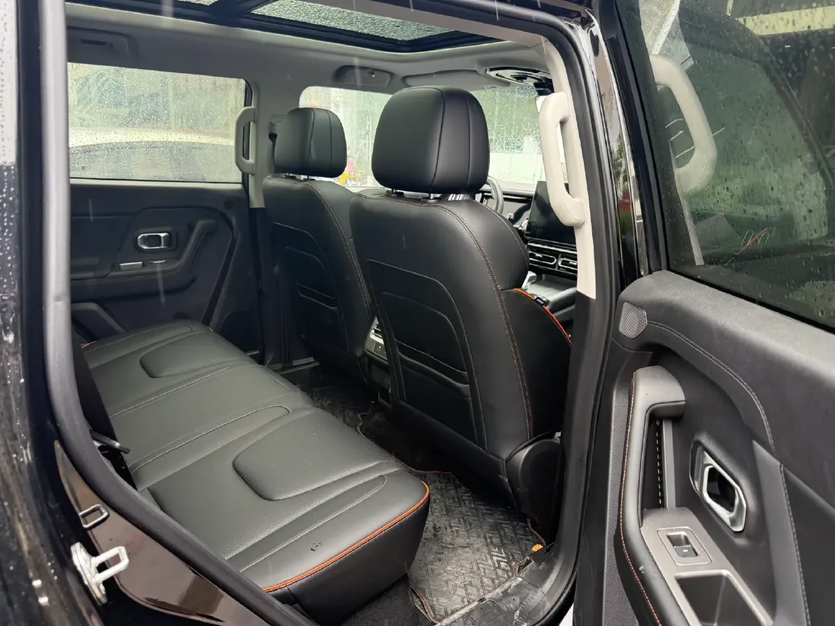 2025 Jetour Traveller 1.5T 184HP L4 7DCT,autocango,china used car exporter,china ev exporter,chinese used car exporter,chinese used ev exporter