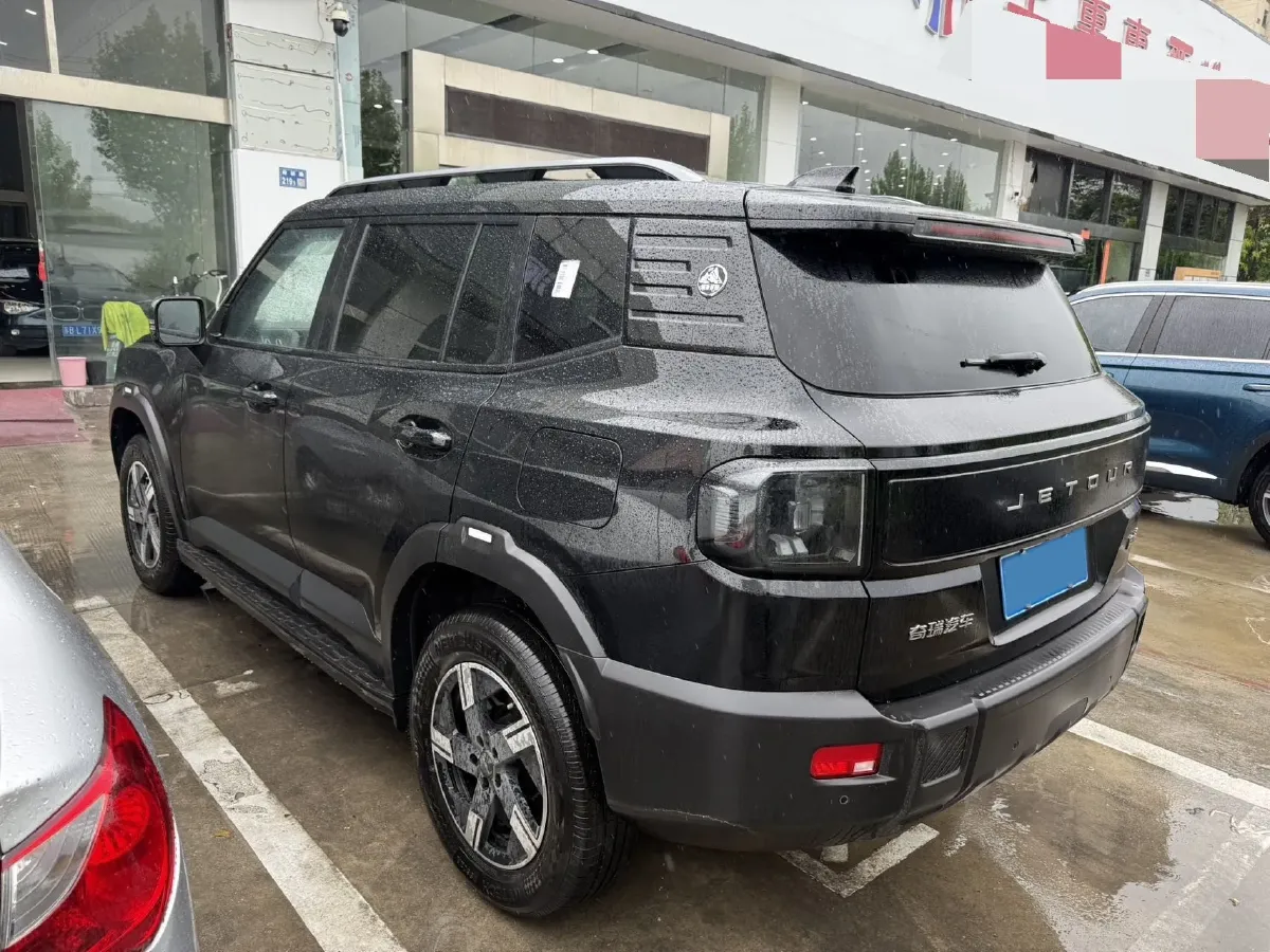 2025 Jetour Traveller 1.5T 184HP L4 7DCT,autocango,china used car exporter,china ev exporter,chinese used car exporter,chinese used ev exporter