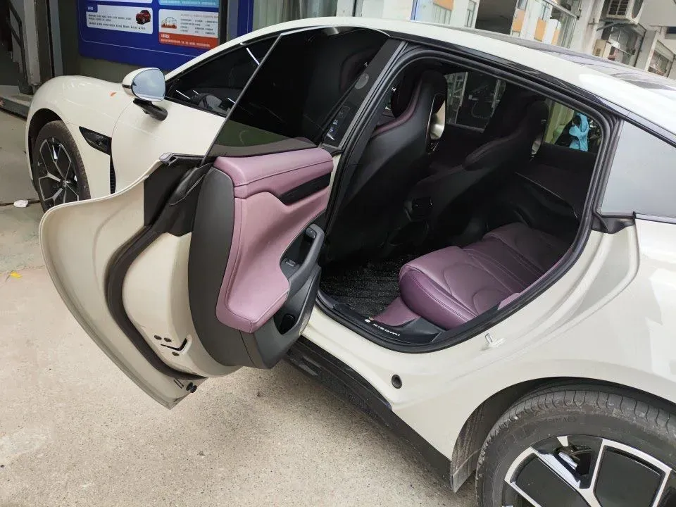 2024 MI SU7 BEV 73.6KWH,autocango,china used car exporter,china ev exporter,chinese used car exporter,chinese used ev exporter