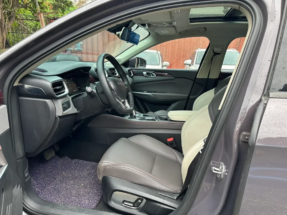 2021 LYNK&CO 02 1.5T 180HP L3 7DCT,autocango,china used car exporter,china ev exporter,chinese used car exporter,chinese used ev exporter