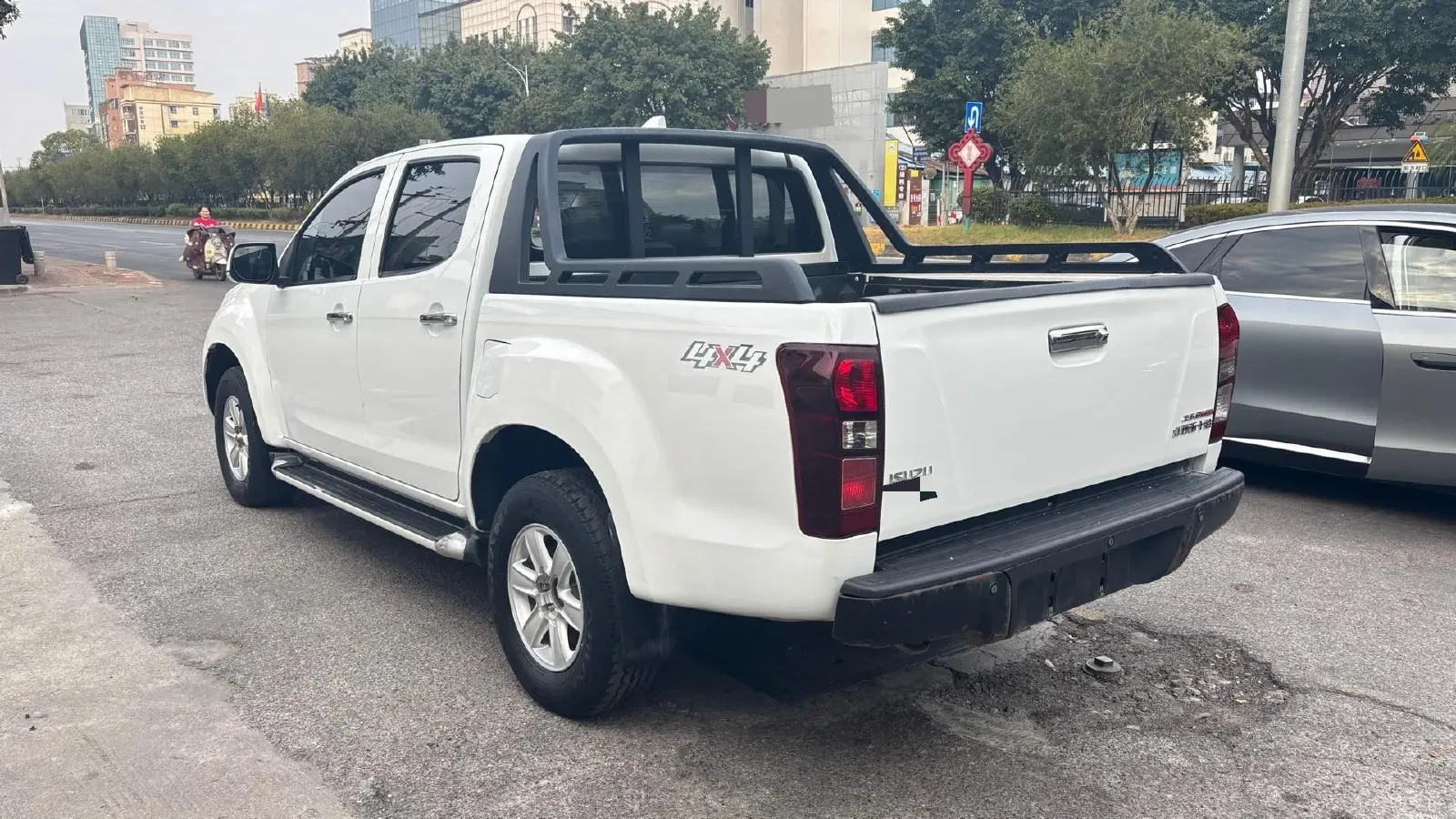 2020 Isuzu LingTuo 2.5T 150HP L4 6AT,autocango,china used car exporter,china ev exporter,chinese used car exporter,chinese used ev exporter