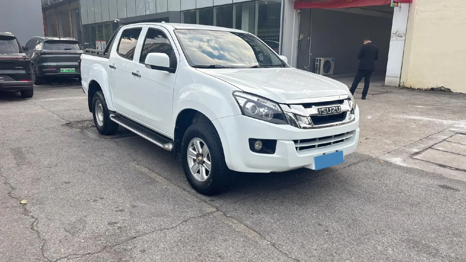 2020 Isuzu LingTuo 2.5T 150HP L4 6AT,autocango,china used car exporter,china ev exporter,chinese used car exporter,chinese used ev exporter