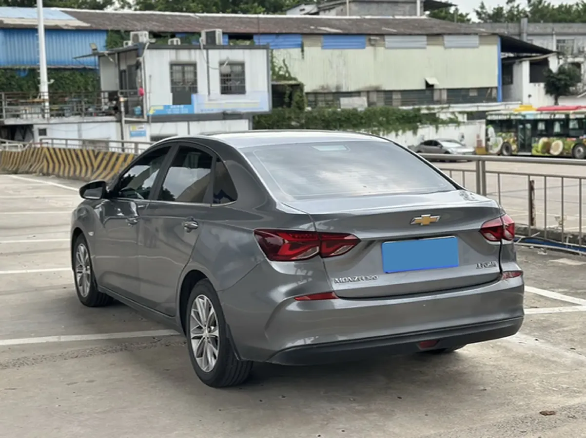 2022 Chevrolet Monza 1.5L 113HP L4 6AT,autocango,china used car exporter,china ev exporter,chinese used car exporter,chinese used ev exporter