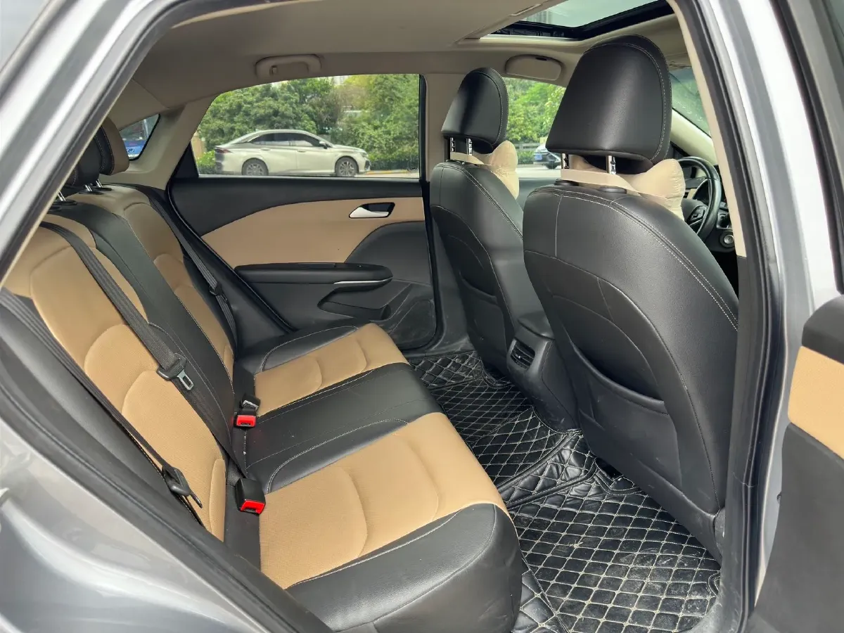 2022 Chevrolet Monza 1.5L 113HP L4 6AT,autocango,china used car exporter,china ev exporter,chinese used car exporter,chinese used ev exporter