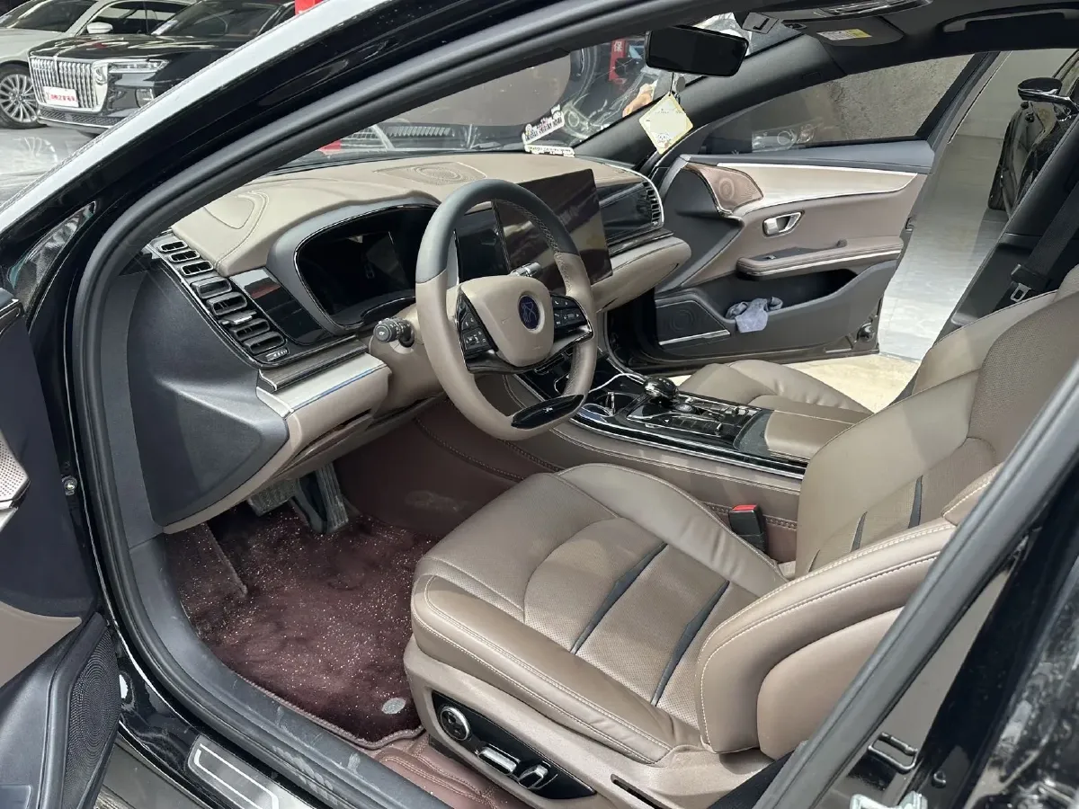 2020 WEY VV7 2.0T 227HP L4 7DCT PHEV,autocango,china used car exporter,china ev exporter,chinese used car exporter,chinese used ev exporter