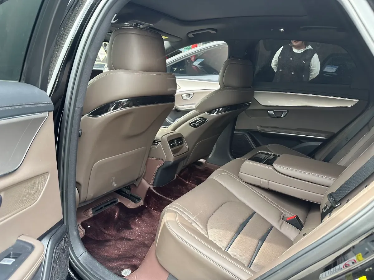 2020 WEY VV7 2.0T 227HP L4 7DCT PHEV,autocango,china used car exporter,china ev exporter,chinese used car exporter,chinese used ev exporter