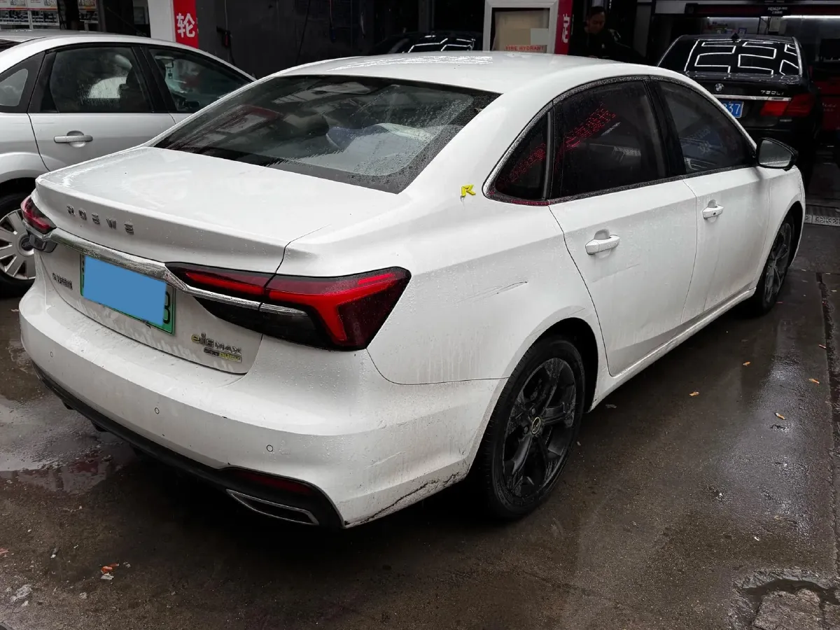 2020 Roewe i6 MAX 1.5T 169HP L4 AMT PHEV,autocango,china used car exporter,china ev exporter,chinese used car exporter,chinese used ev exporter