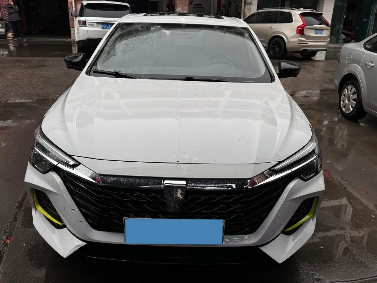 2020 Roewe i6 MAX 1.5T 169HP L4 AMT PHEV,autocango,china used car exporter,china ev exporter,chinese used car exporter,chinese used ev exporter