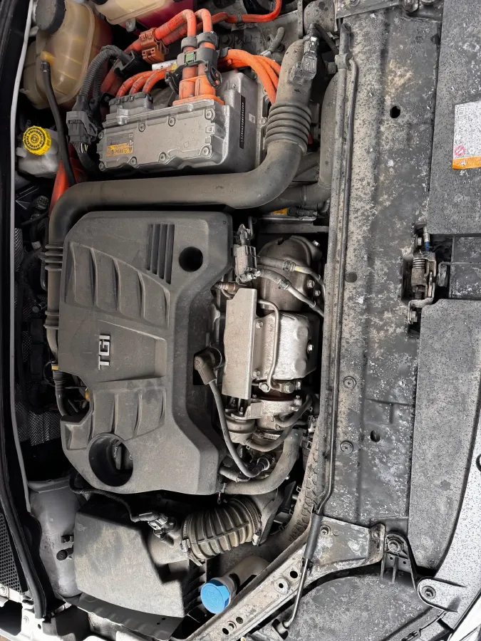 2020 Roewe i6 MAX 1.5T 169HP L4 AMT PHEV,autocango,china used car exporter,china ev exporter,chinese used car exporter,chinese used ev exporter