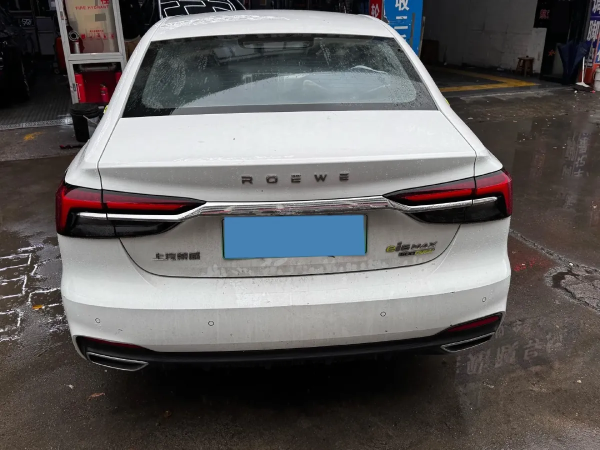 2020 Roewe i6 MAX 1.5T 169HP L4 AMT PHEV,autocango,china used car exporter,china ev exporter,chinese used car exporter,chinese used ev exporter