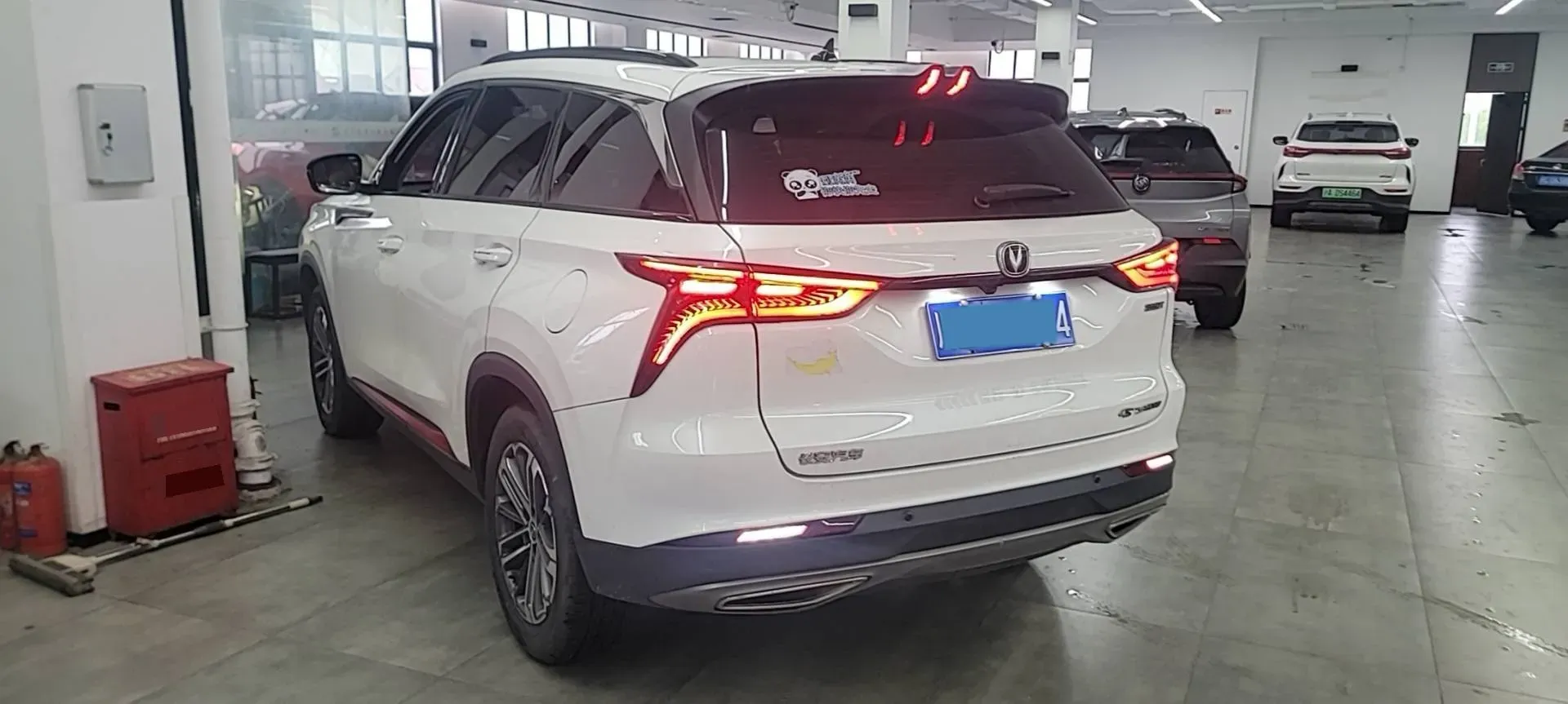 2022 ChangAn CS75 Plus 1.5T 178HP L4 6AT,autocango,china used car exporter,china ev exporter,chinese used car exporter,chinese used ev exporter