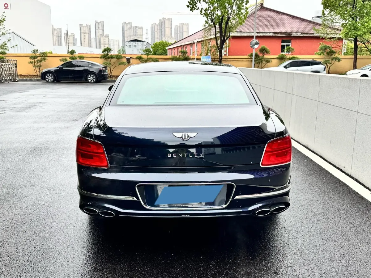 2022 Bentley Flying Spur 4.0T 550HP V8 8DCT,autocango,china used car exporter,china ev exporter,chinese used car exporter,chinese used ev exporter