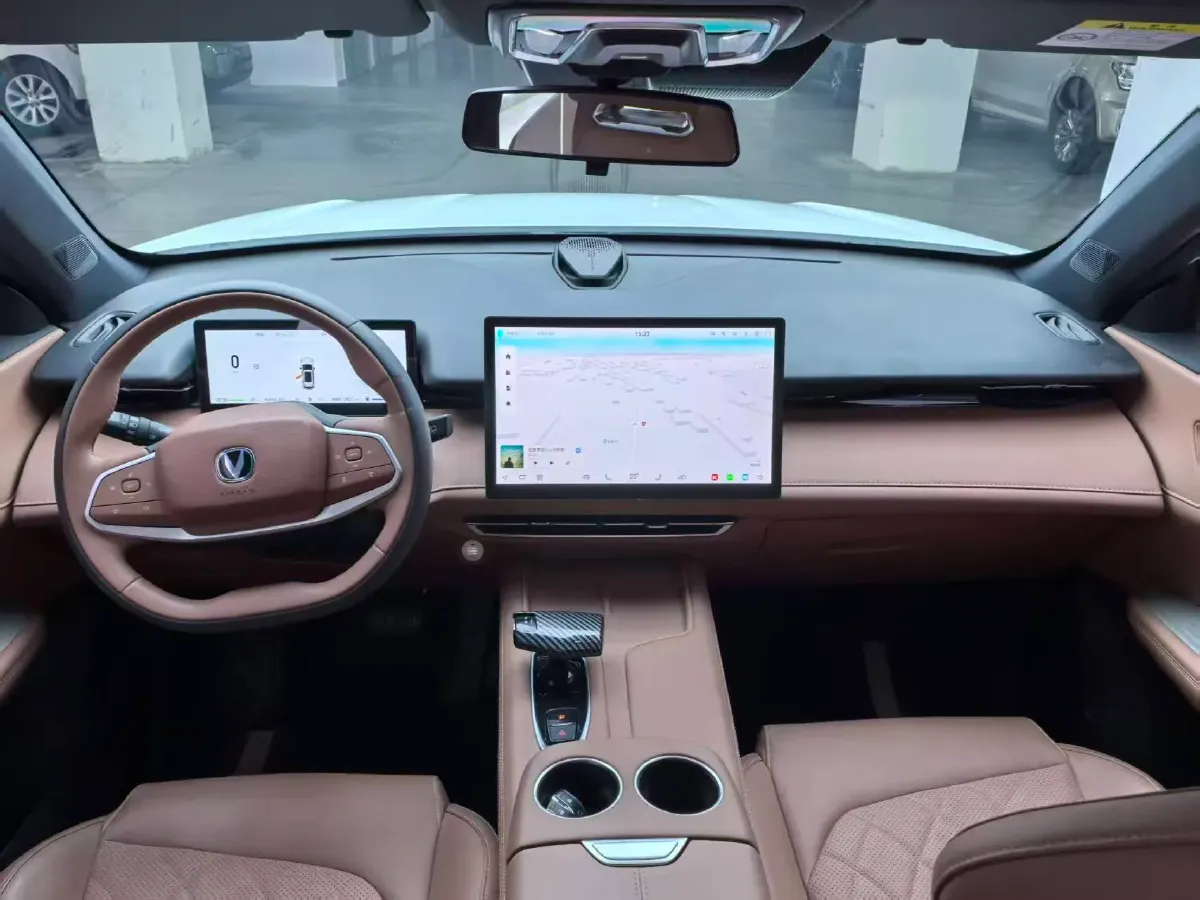 2024 ChangAn UNI-Z 1.5L 98HP L4 E-CVT PHEV 18.4KWH,autocango,china used car exporter,china ev exporter,chinese used car exporter,chinese used ev exporter