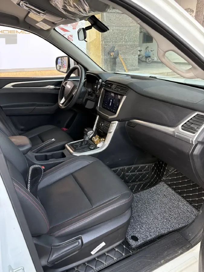 2021 MAXUS T70 2.0T 163HP L4 6AT,autocango,china used car exporter,china ev exporter,chinese used car exporter,chinese used ev exporter