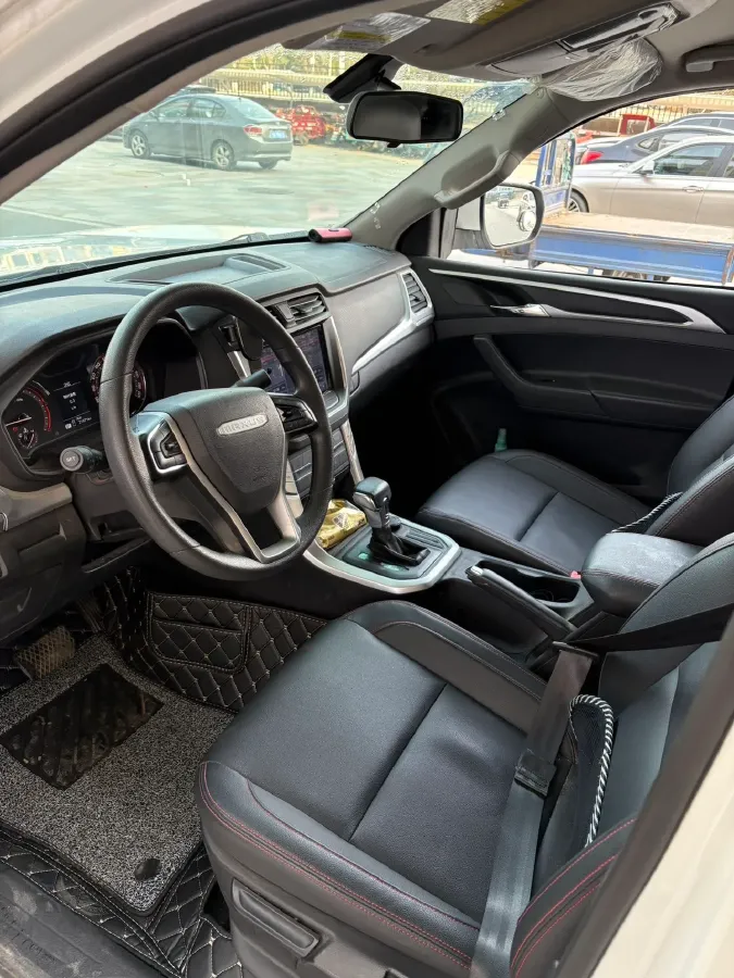 2021 MAXUS T70 2.0T 163HP L4 6AT,autocango,china used car exporter,china ev exporter,chinese used car exporter,chinese used ev exporter