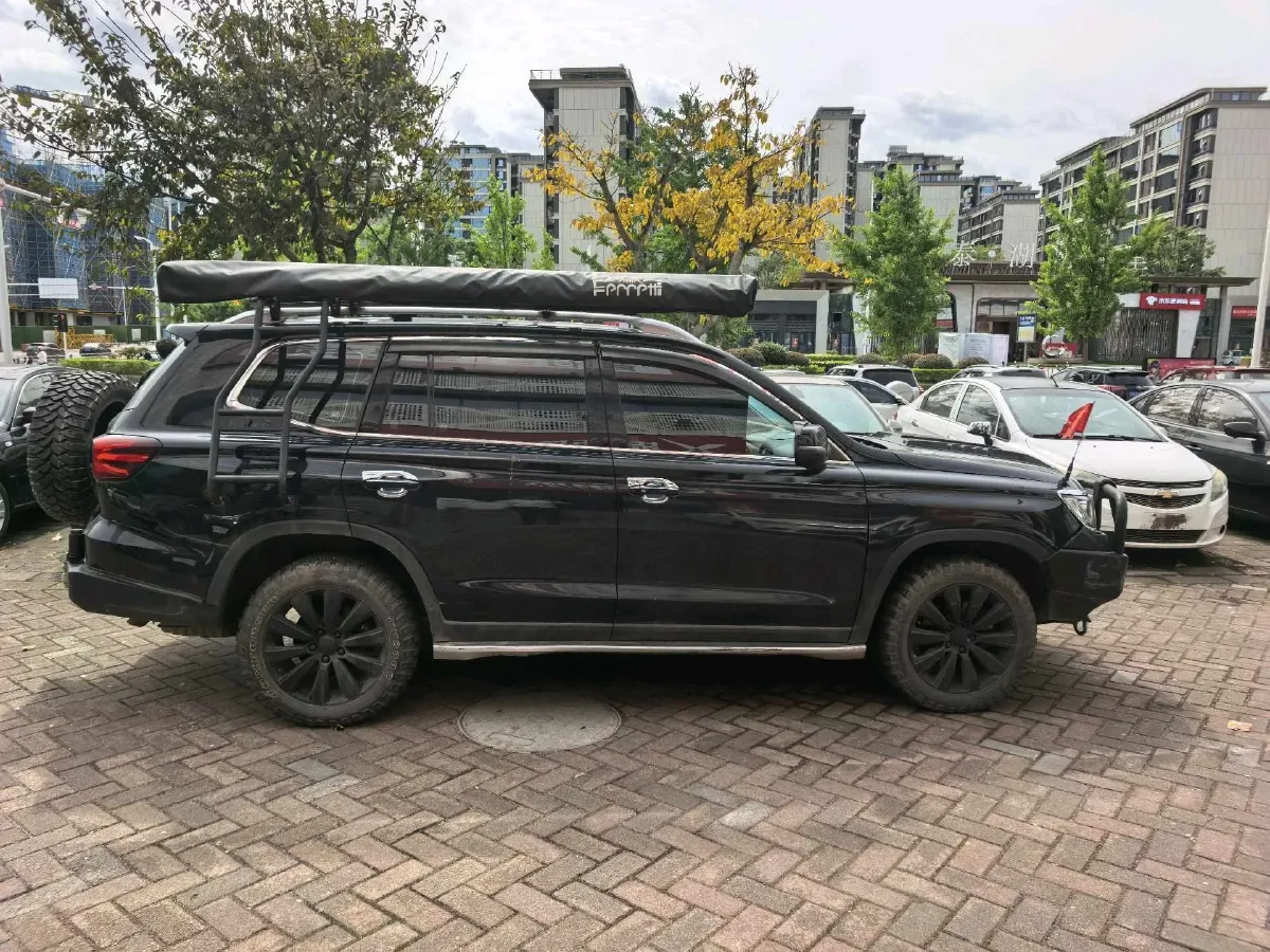 2019 Roewe RX8 2.0T 222HP L4 6AT,autocango,china used car exporter,china ev exporter,chinese used car exporter,chinese used ev exporter