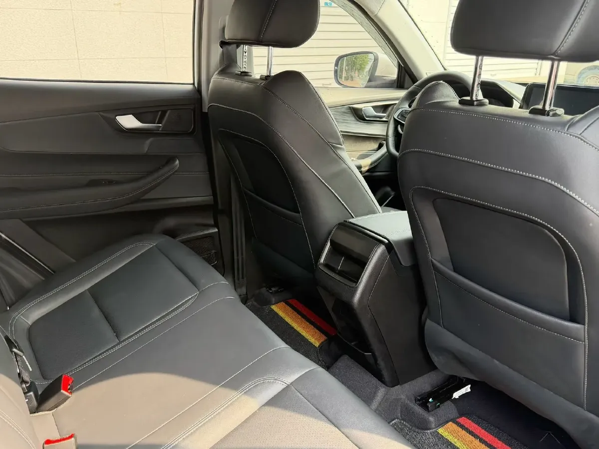 2025 Chery Tiggo 5x 1.5L 120HP L4 CVT,autocango,china used car exporter,china ev exporter,chinese used car exporter,chinese used ev exporter